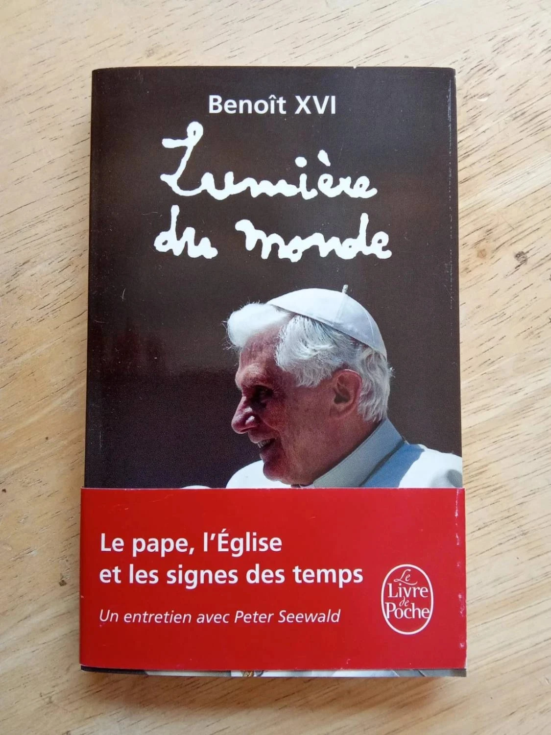 Lumière du monde, par Benoît XVI